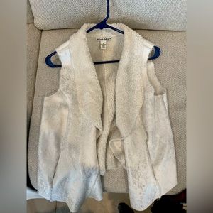 Telluride Clothing co vest with fur and a silver finish